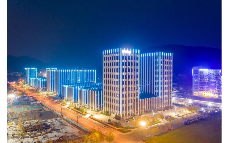 樓體亮化工程探秘：不僅僅是照明，還有這些背后的精彩