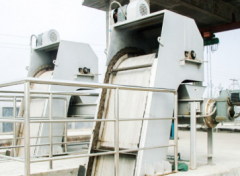 哪那些因素決定污水處理流程的選擇？